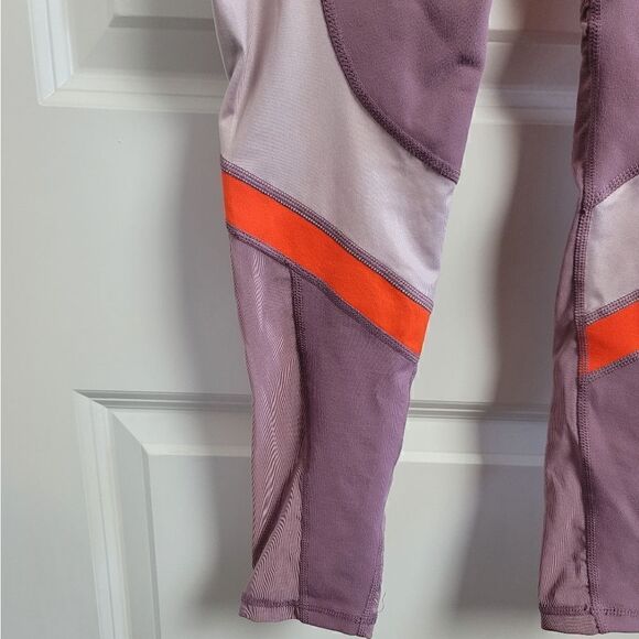 FABLETICS Women's Workout Leggings - Picture 2 of 11